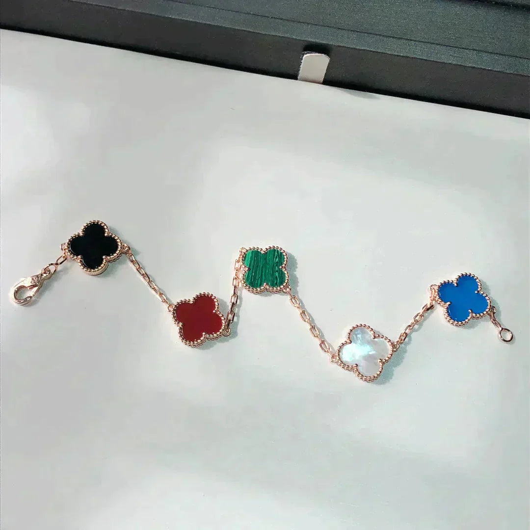 【BIJOUX】クローバー5モチーフ マルチカラーブレスレット