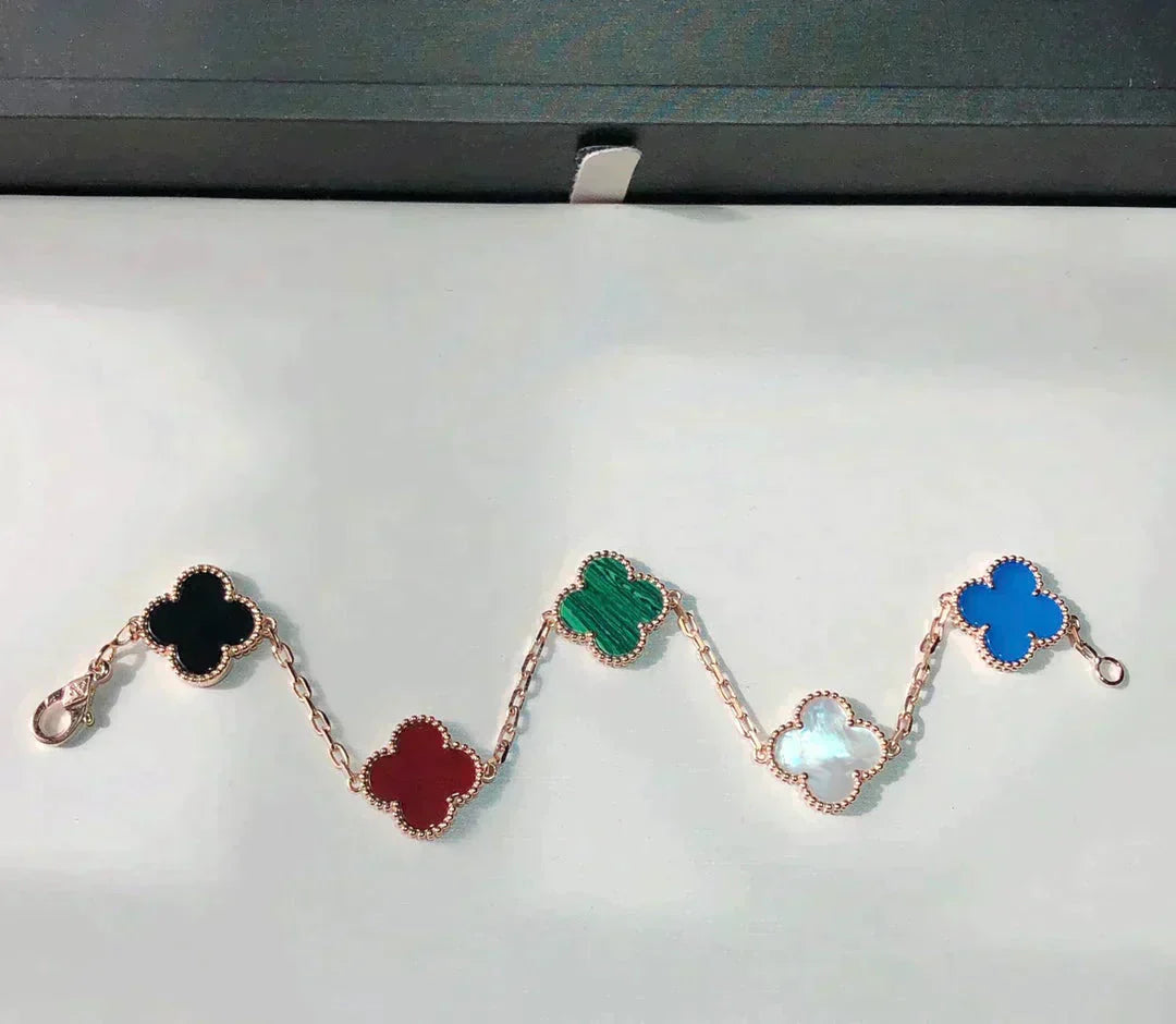【BIJOUX】クローバー5モチーフ マルチカラーブレスレット