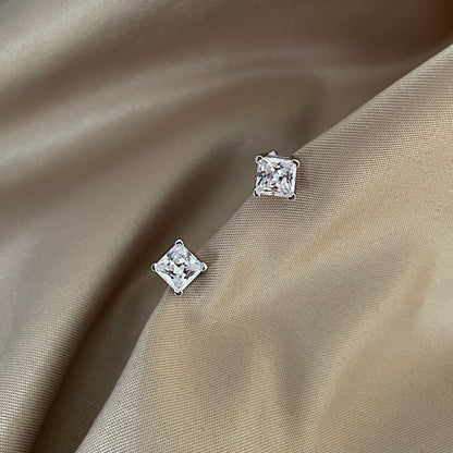 [Goodv]Delicate Square Shape Earrings