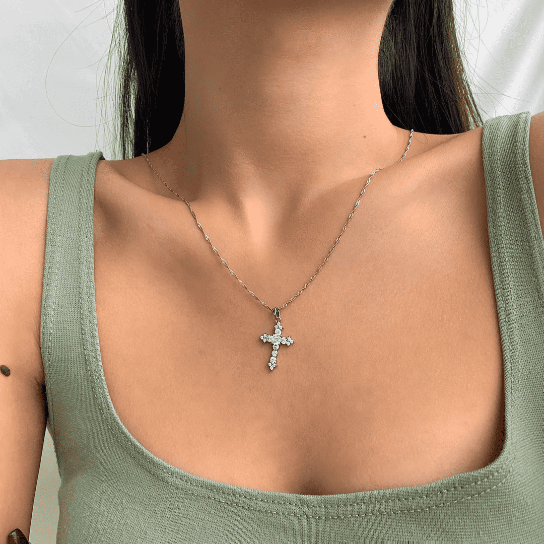 [Goodv]Delicate Cross Shape Necklace