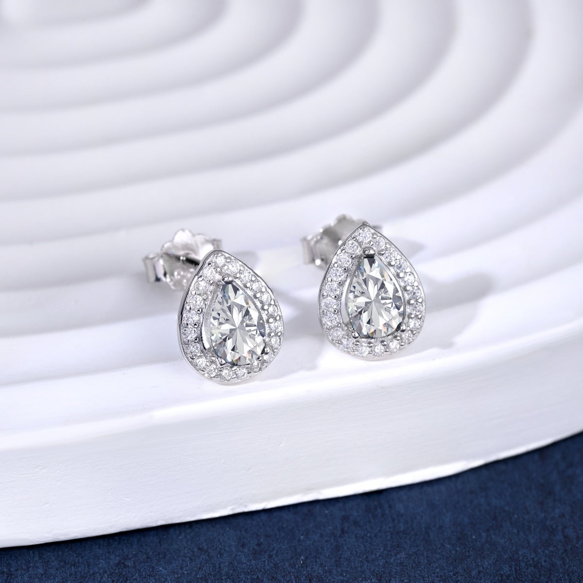 [Goodv] Boucles d'oreilles luxueuses en forme de goutte d'eau