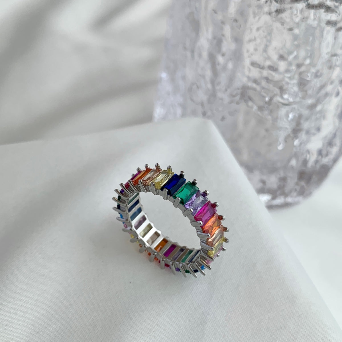 [Goodv] Bague unique à coupe radiante colorée