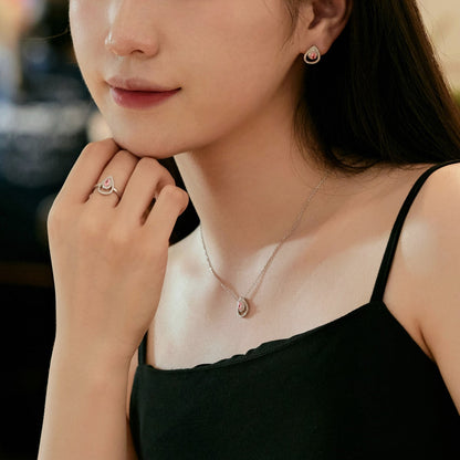 [Goodv]Sparkling Pear Cut Necklace