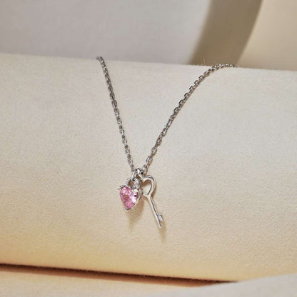 [Goodv]Unique Heart Shape Key Pendent Necklace