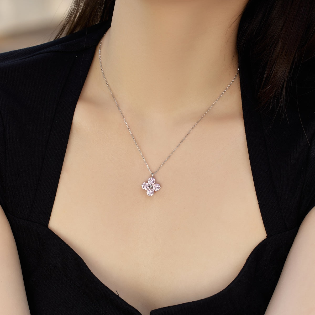 [Goodv]四つ葉のクローバーと八芒星のネックレス