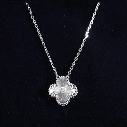 [BIJOUX]CLOVER  15MM DIAMOND LASER NECKLACE SILVER