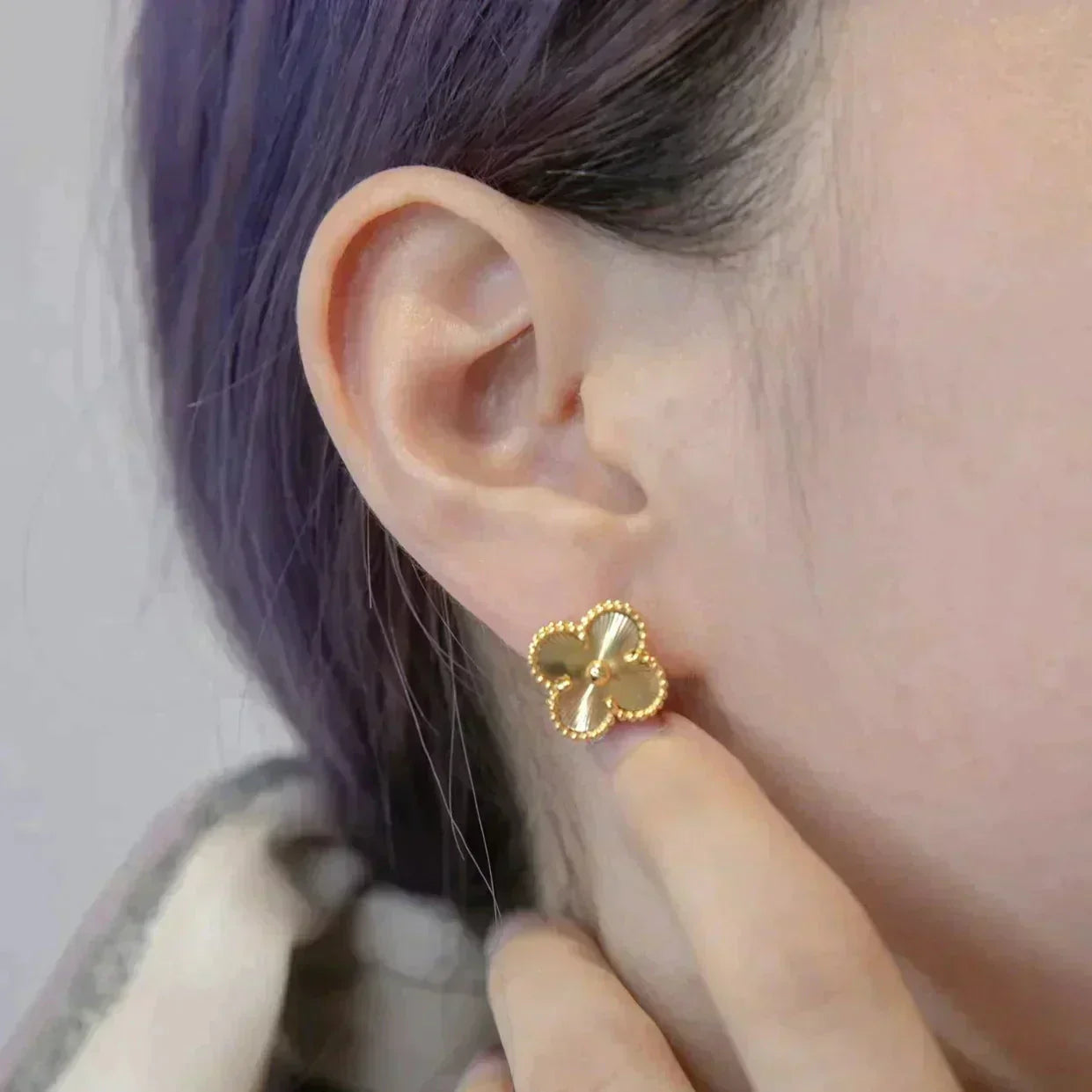 [BIJOUX]CLOVER MEDIUM 1 MOTIFS LASER EARRINGS