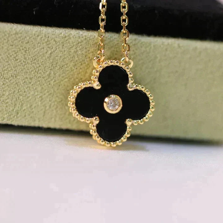 [BIJOUX]CLOVER 15MM DIAMOND ONYX NECKLACE