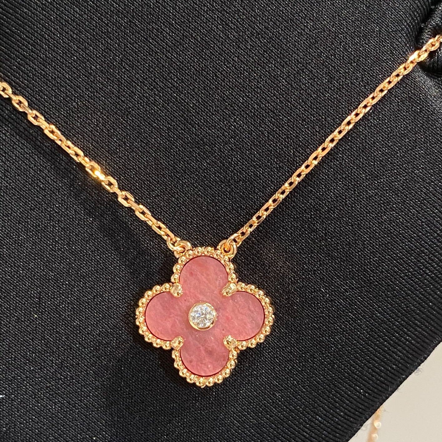 [BIJOUX]CLOVER 15MM DIAMOND RHODONITE NECKLACE