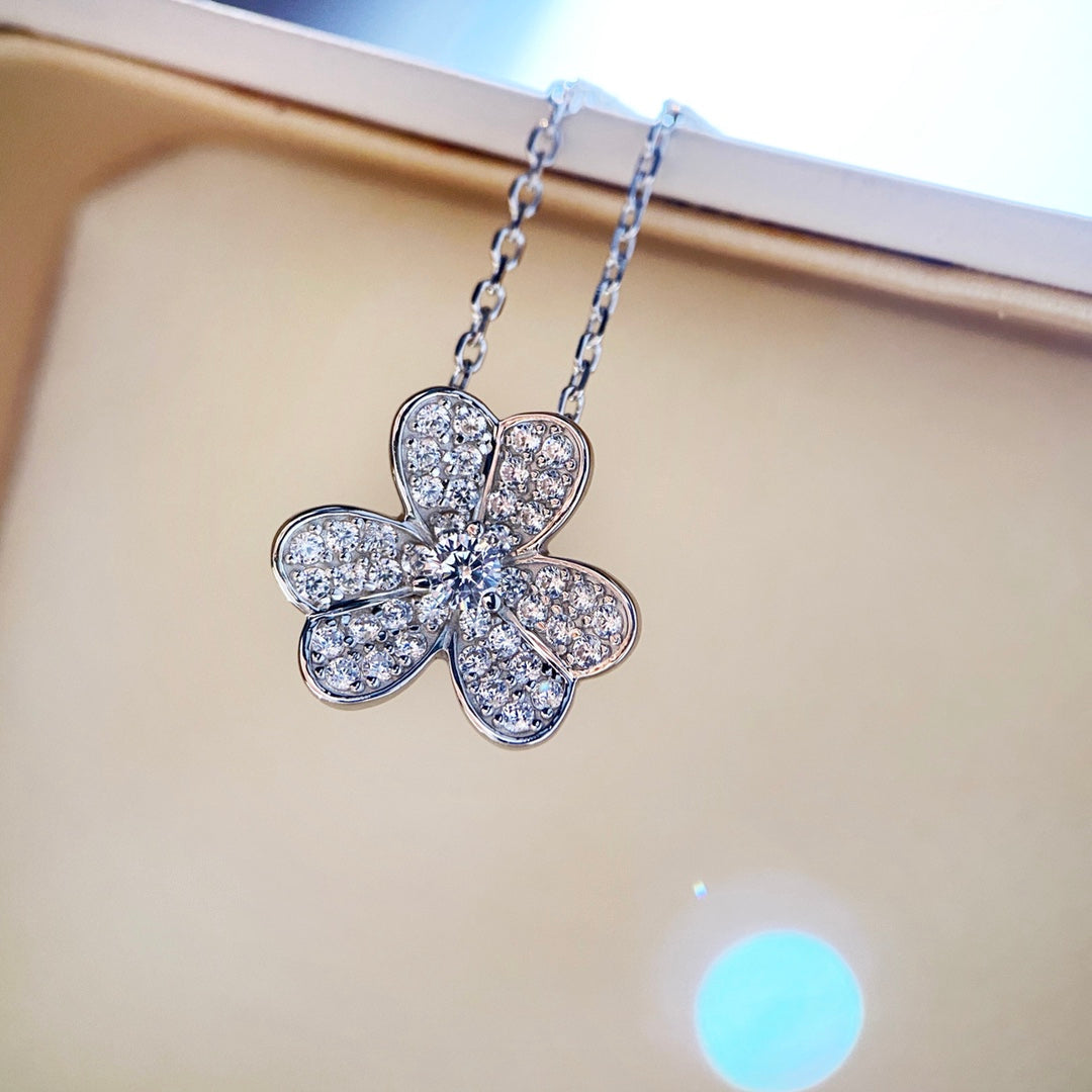 [BIJOUX]CLOVER DIAMOND NECKLACE SILVER