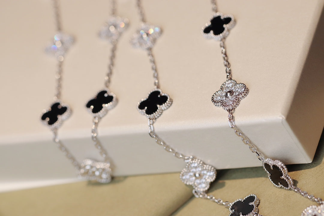 [BIJOUX]CLOVER 20 MOTIFS ONYX DIAMOND SILVER