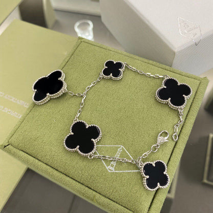 [BIJOUX]CLOVER 5 MOTIFS SIVLER ONYX BRACELET