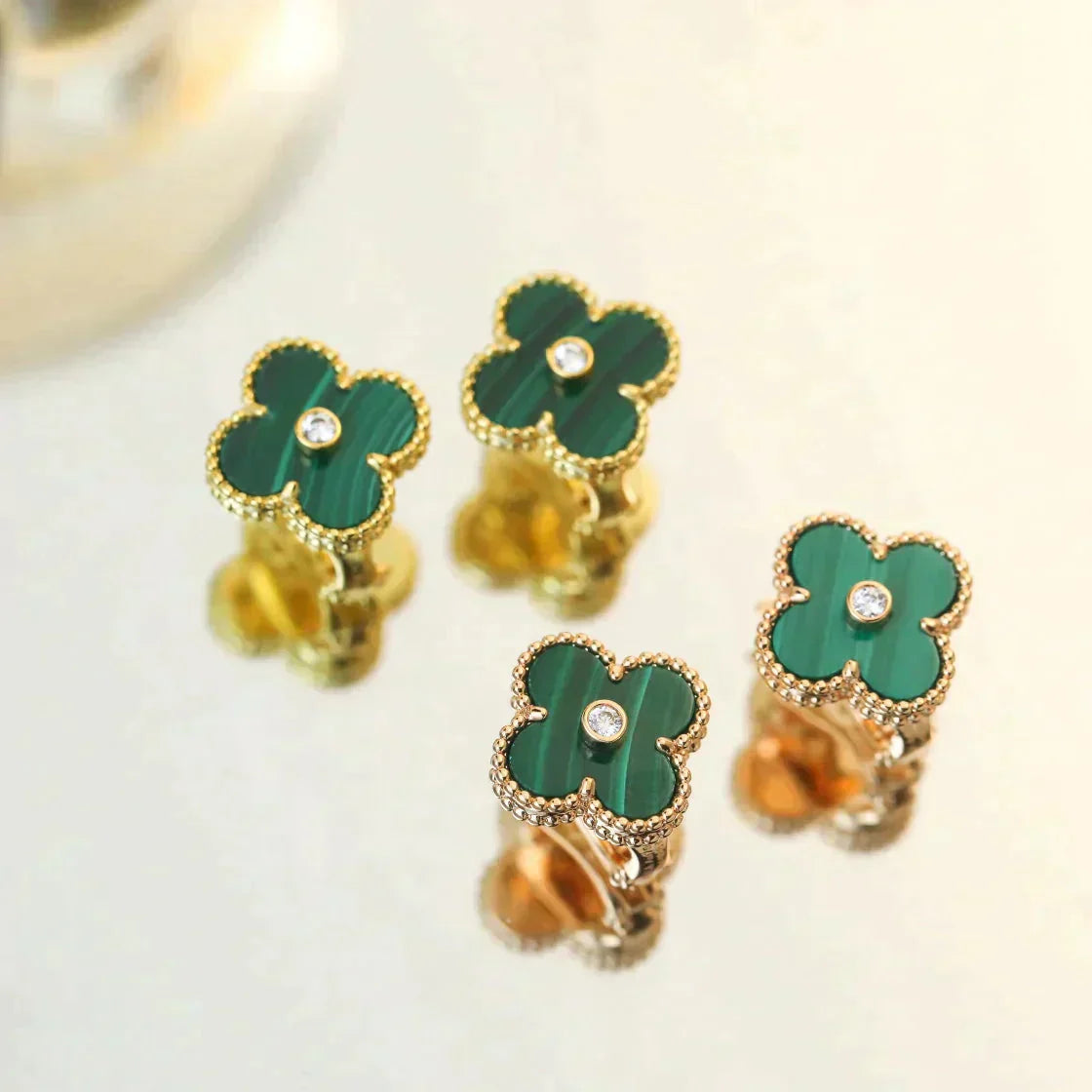 [BIJOUX]CLOVER MEDIUM 1 MOTIFS MALACHITE DIAMOND EARRINGS