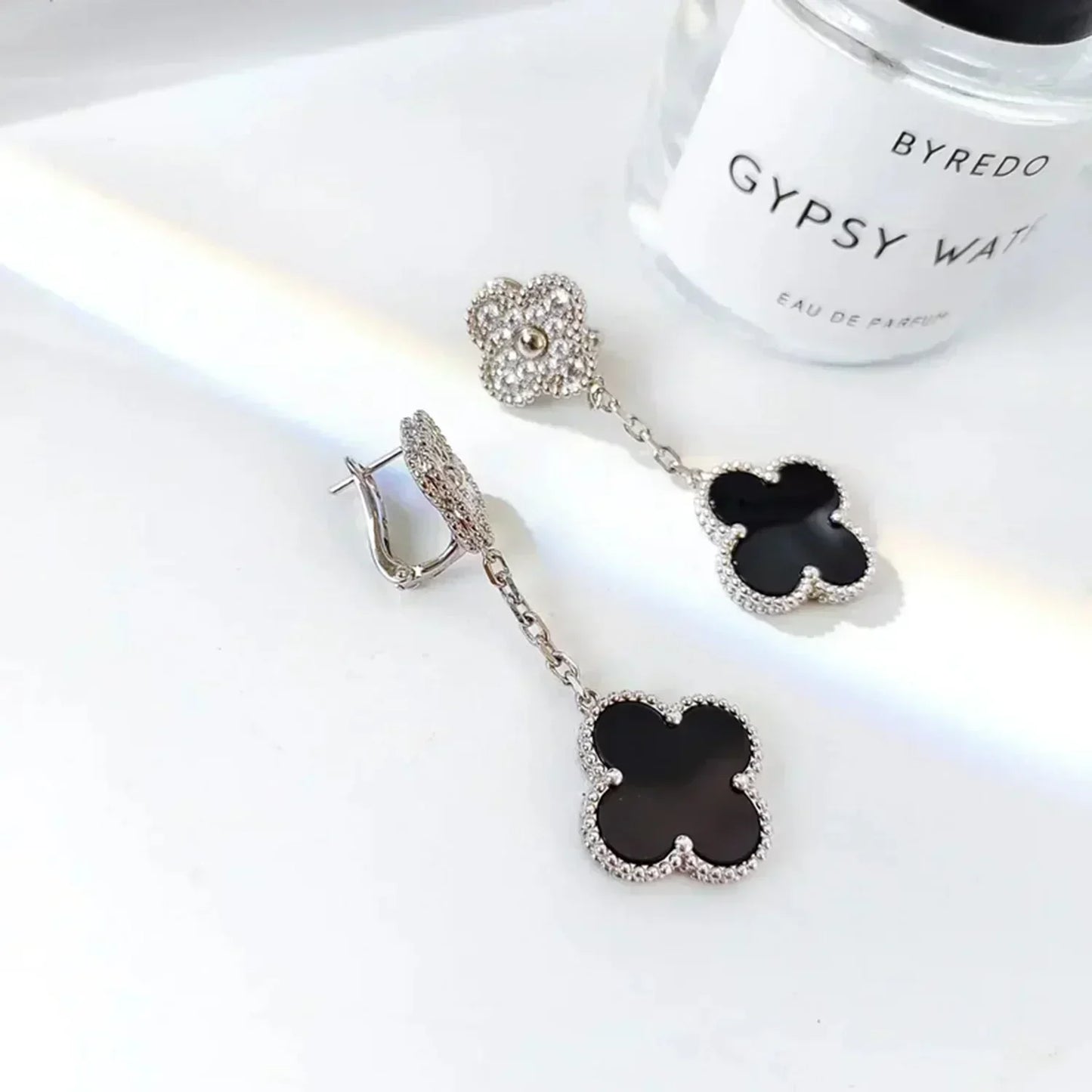 [BIJOUX]CLOVER 2 MOTIFS  DIAMOND ONYX EARRINGS SILVER