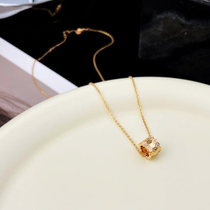 [BIJOUX]COLLIER DIAMANT MINI PÉDANT ABEILLE