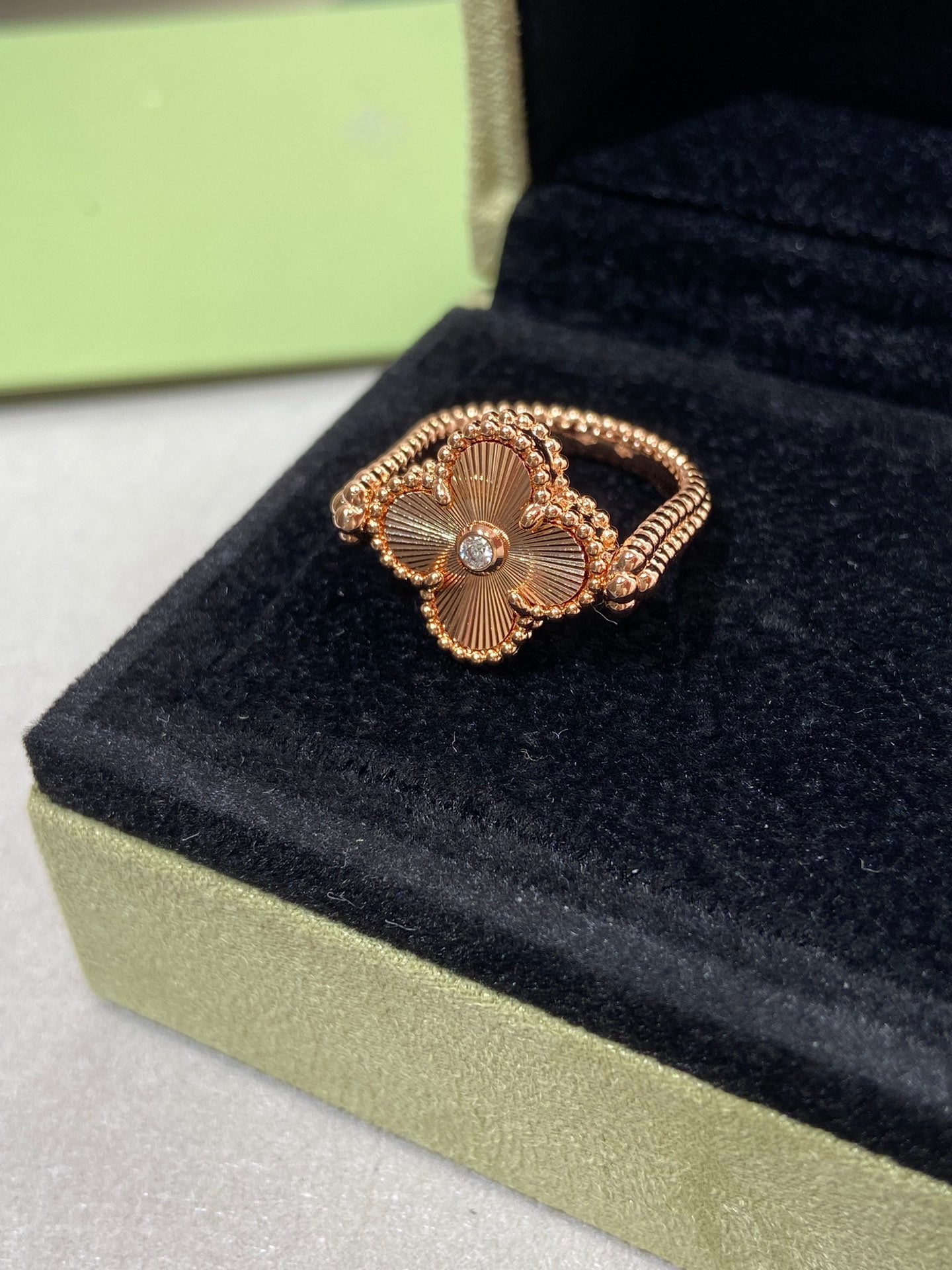[BIJOUX]CLOVER RIVERSIBLE PINK GOLD RING