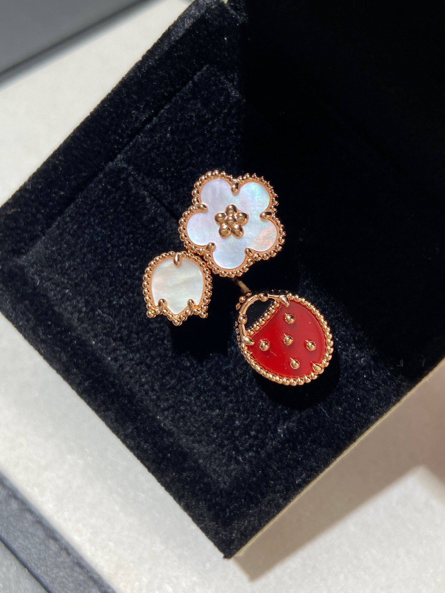 [BIJOUX]LUCKY 3 MOTIF ROSE GOLD RING