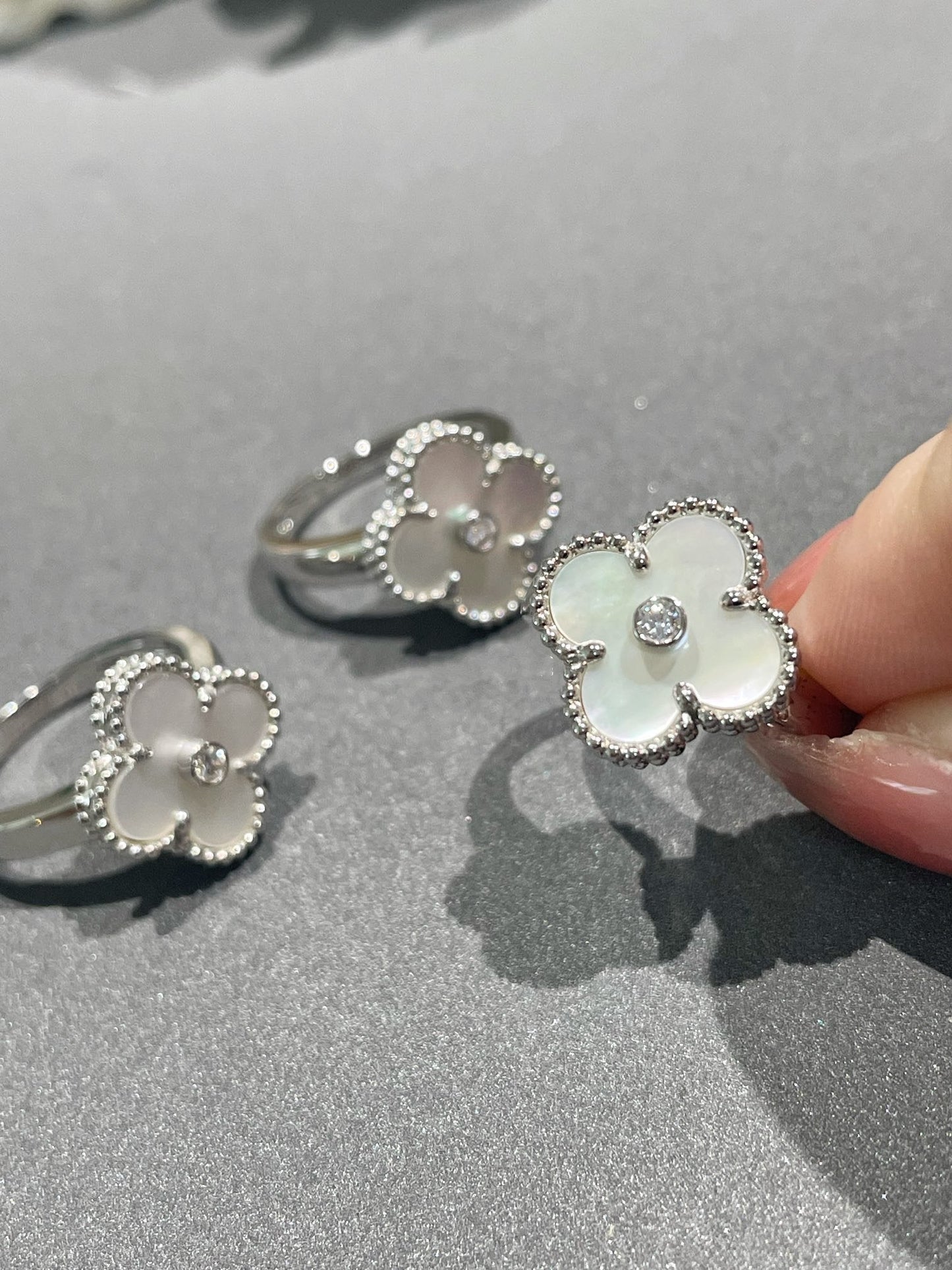 [BIJOUX]CLOVER SILVER MOP DIAMOND RING