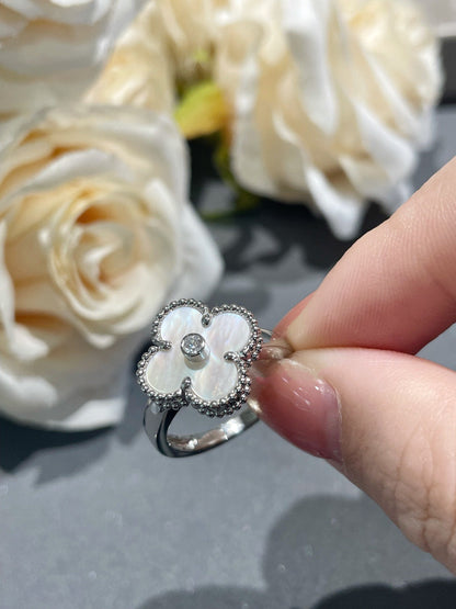 [BIJOUX]CLOVER SILVER MOP DIAMOND RING