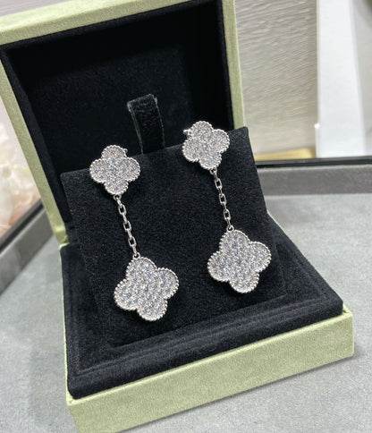 [BIJOUX]CLOVER 2 MOTIFS DIAMOND PAVED SILVER EARRINGS