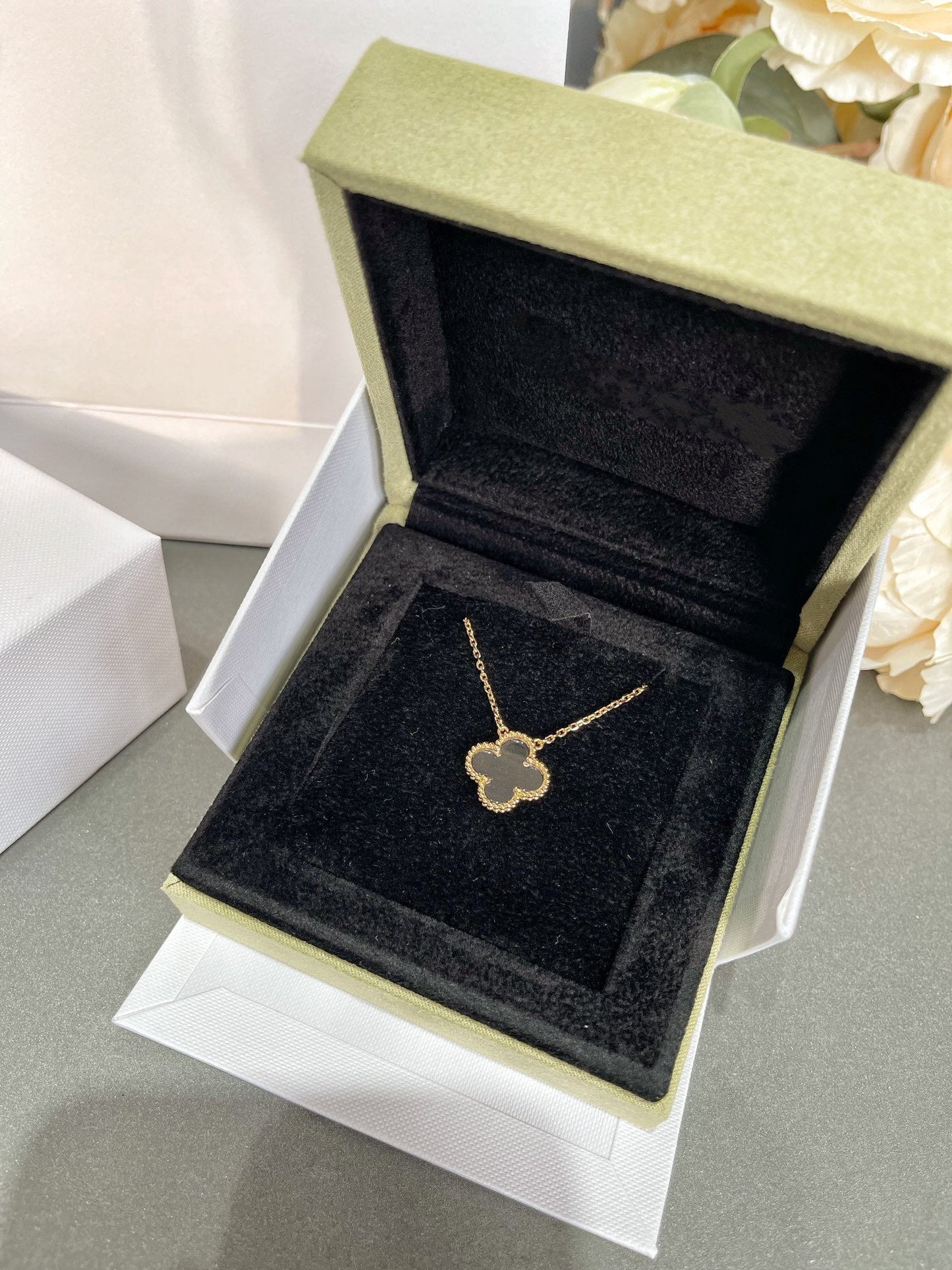 [BIJOUX]CLOVER ROCK CRYSTAL ROSE GOLD NECKLACE