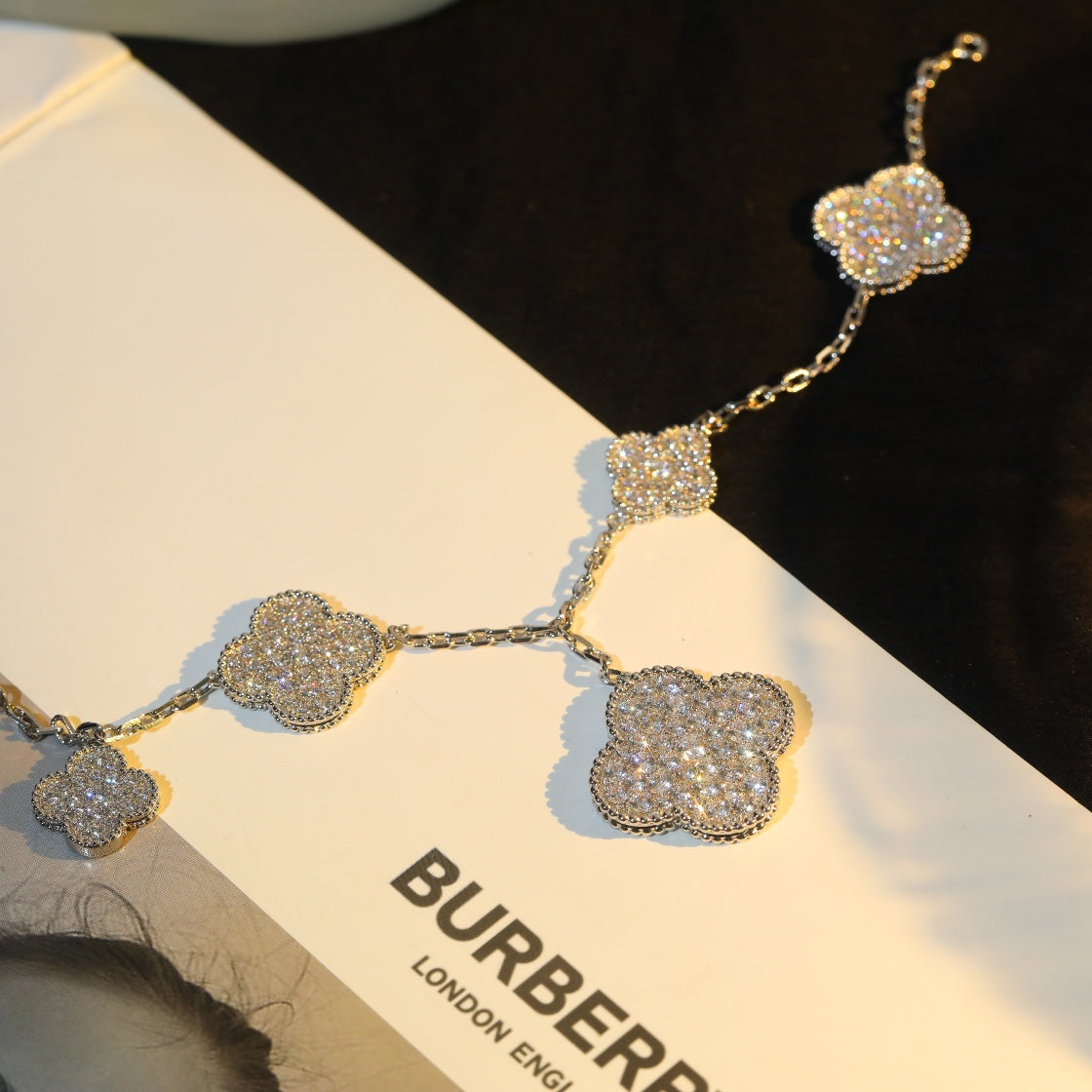 [BIJOUX]CLOVER BRACELET 5 MOTIF SILVER DIAMOND PAVED