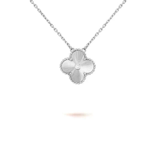 [BIJOUX]CLOVER  15MM DIAMOND LASER NECKLACE SILVER