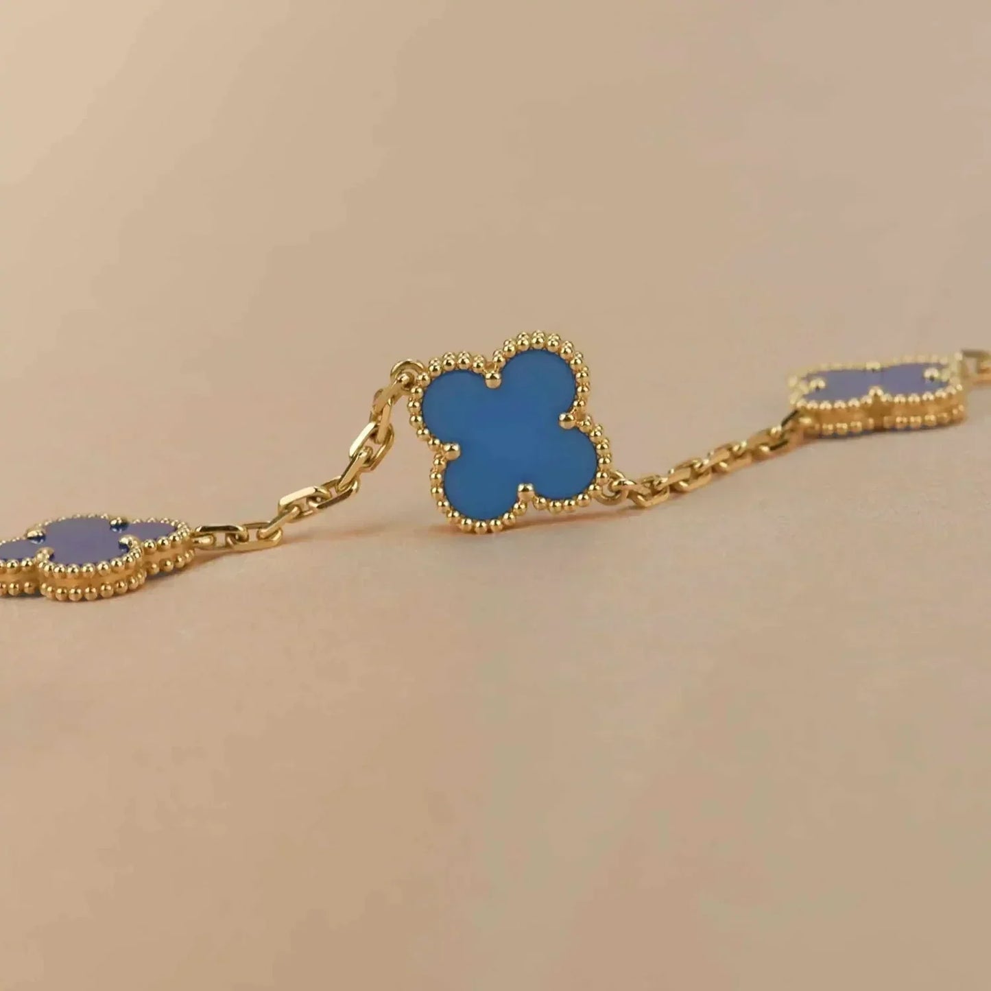 [BIJOUX]CLOVER 5 MOTIFS BLUE AGATE BRACELET