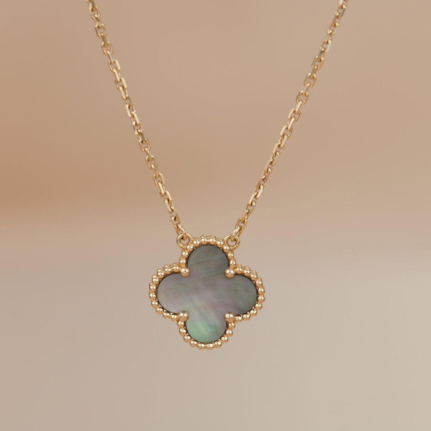 [BIJOUX]CLOVER 15MM  GRAY MOTHER OF PEARL NECKLACE