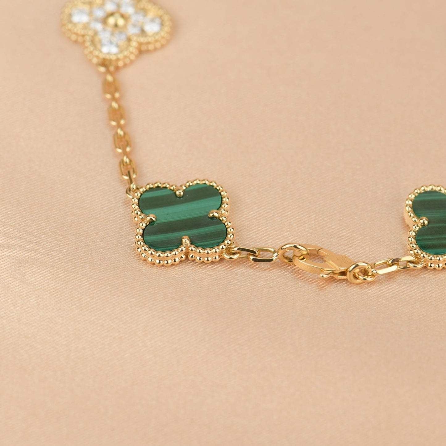 [BIJOUX]CLOVER  5 MOTIF MALACHITE DIAMOND BRACELET