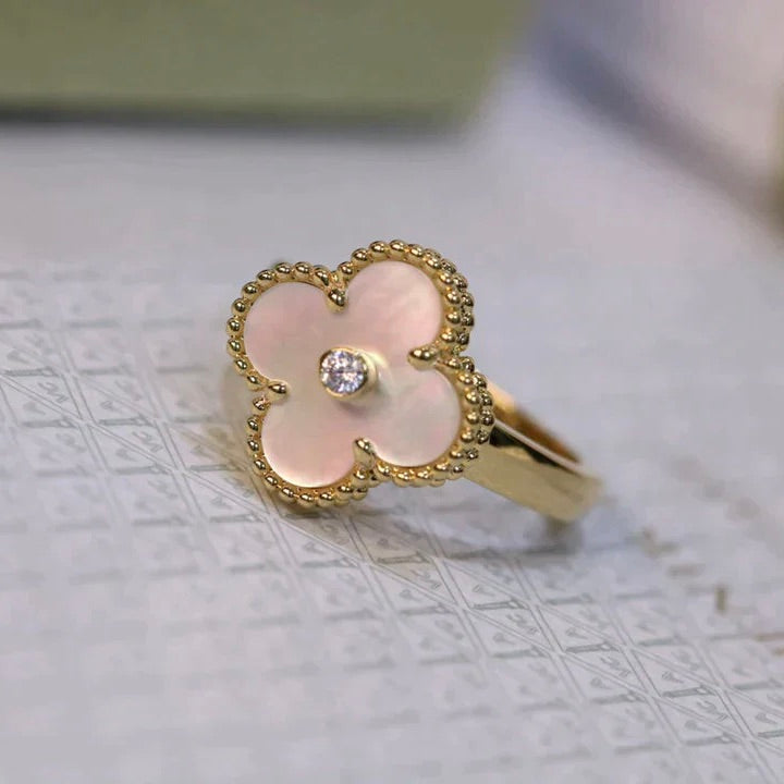 [BIJOUX]CLOVER PINK MOP RING GOLD DIAMOND