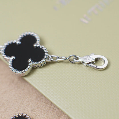 [BIJOUX]CLOVER 5 MOTIF ONYXS  BRACELET SILVER