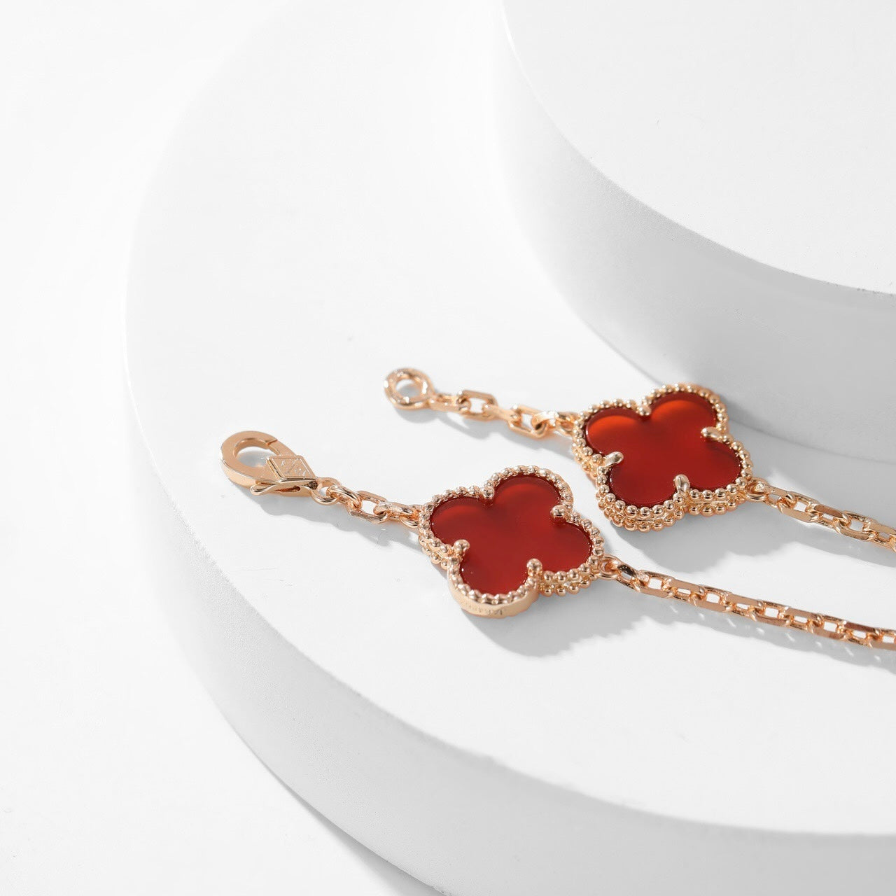 [BIJOUX]CLOVER 10 MOTIFS CARNELIAN NECKLACE