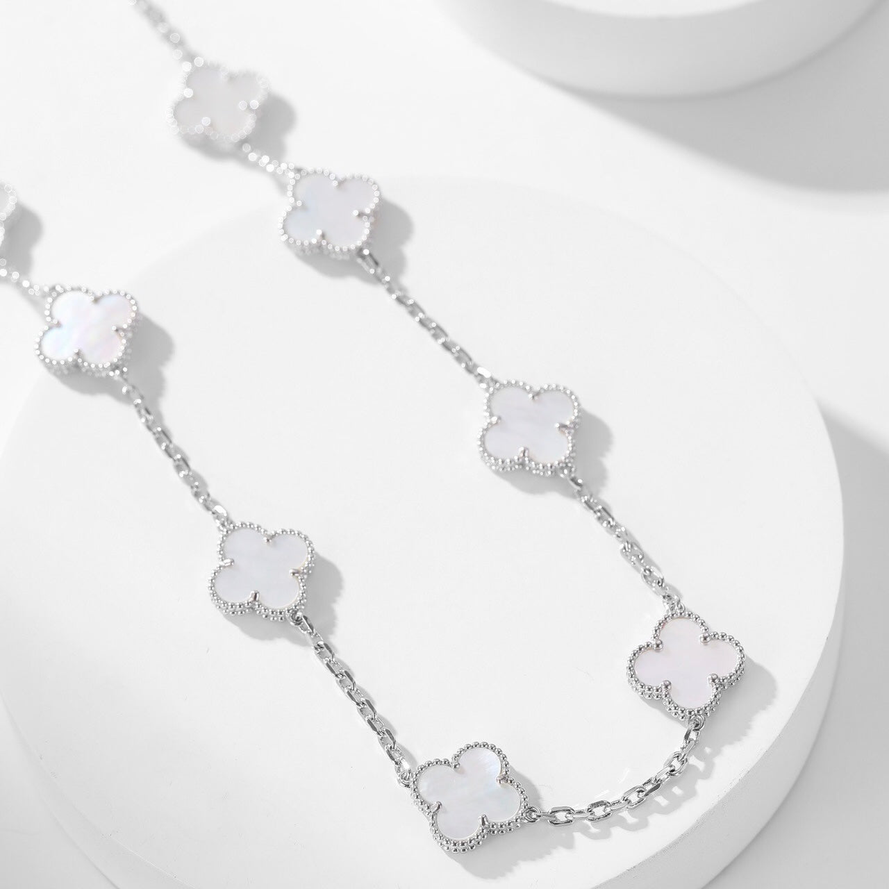 [BIJOUX]CLOVER 10 MOTIFS WHITE MOTHER OF PEARL NECKLACE