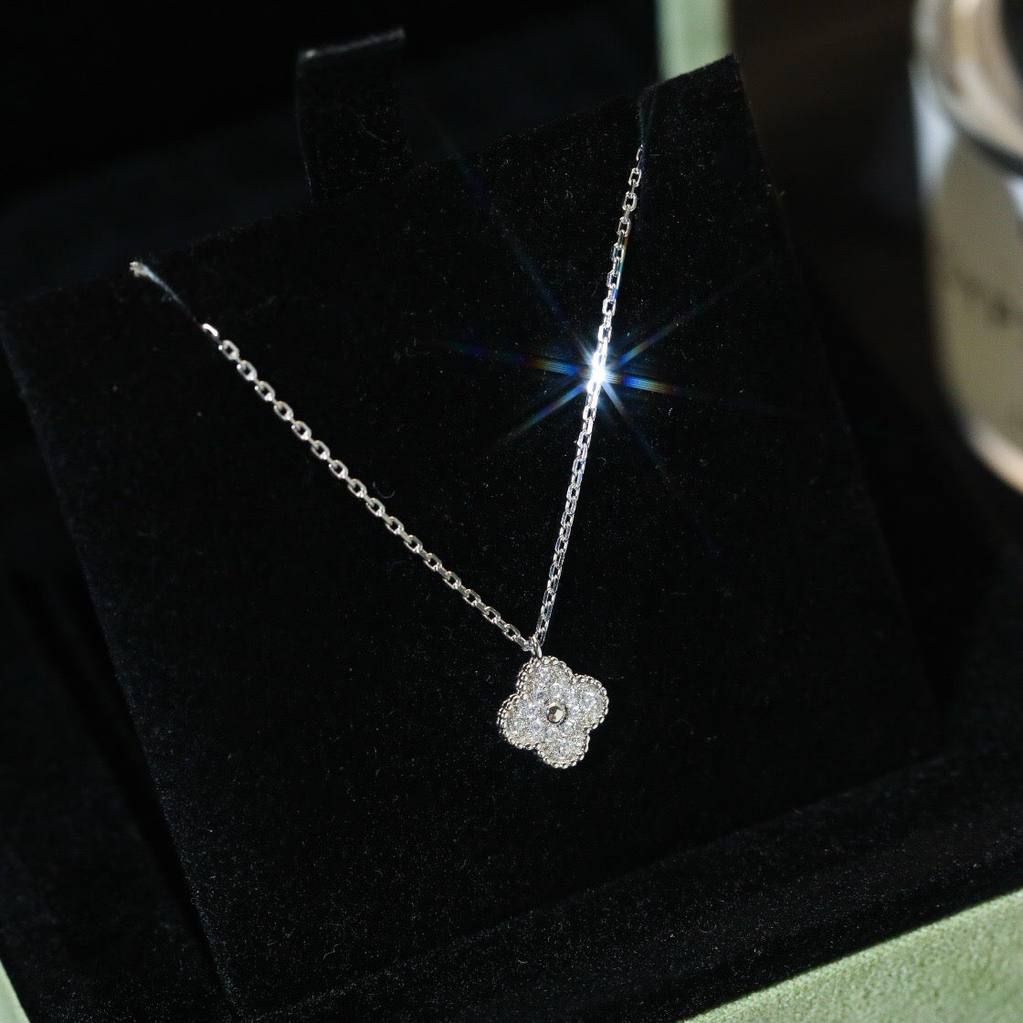 [BIJOUX]CLOVER MINI 9.5MM PENDANT DIAMOND NECKLACE