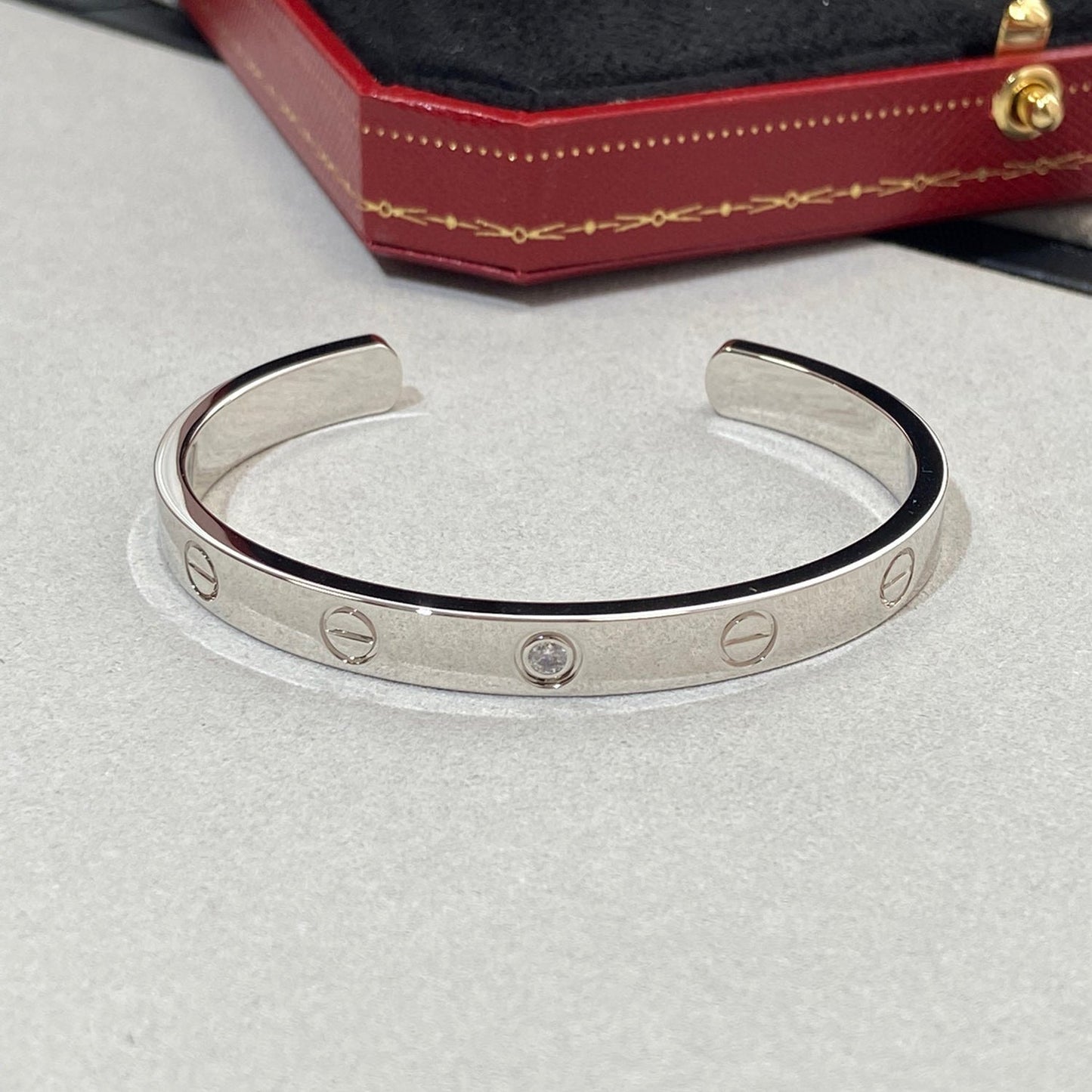 [BIJOUX]LOVE BRACELET 6.1MM 1 DIAMOND OPEN CUFF