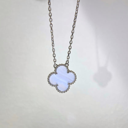 [BIJOUX]CLOVER 15MM BLUE CHALCEDONY NECKLACE SILVER