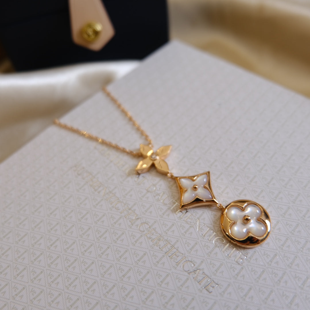 [BIJOUX] COLLIER LARIAT COLOR BLOSSOM OR ROSE NACRE BLANCHE ET DIAMANT