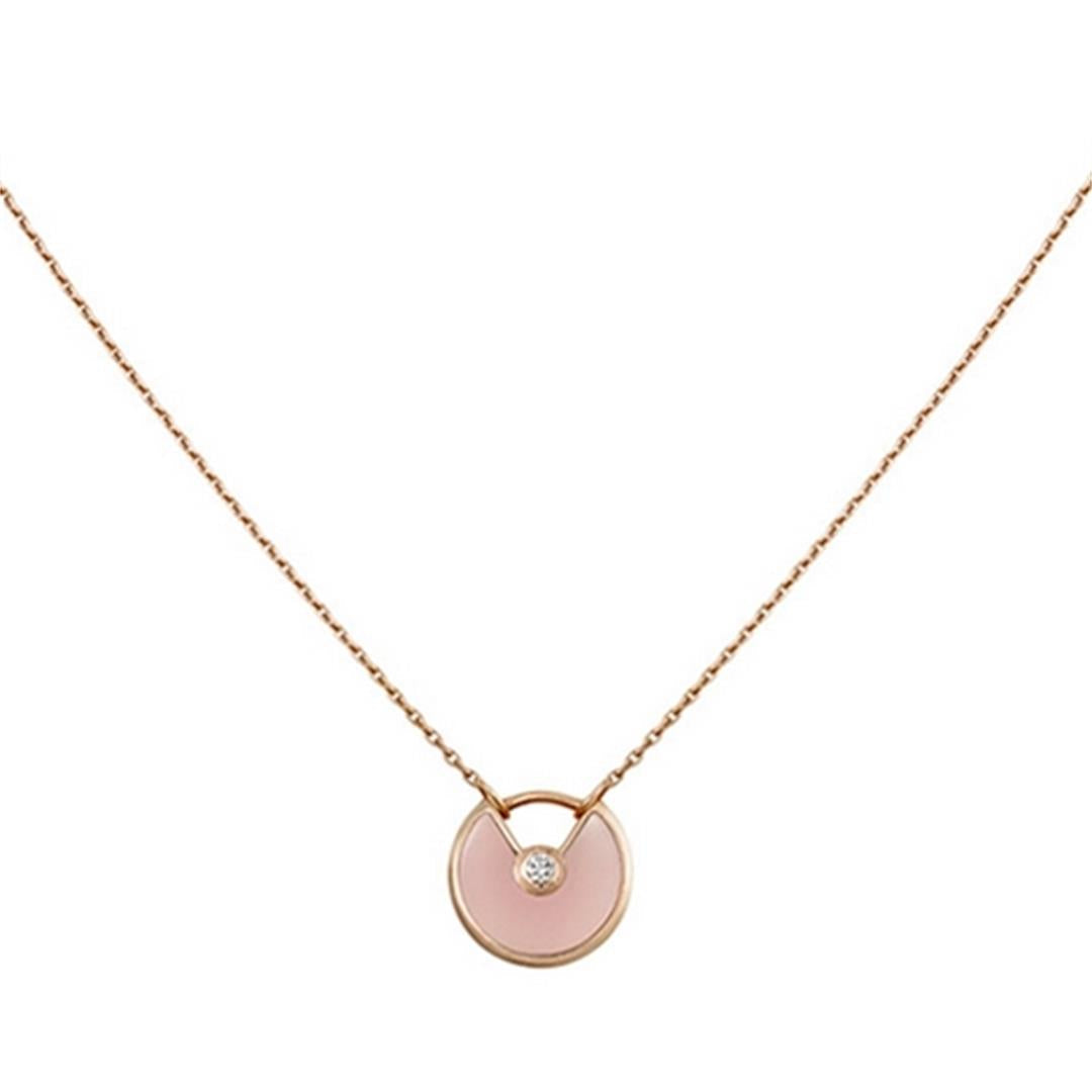 [BIJOUX] COLLIER AMULETTE OR ROSE NACRE ROSE