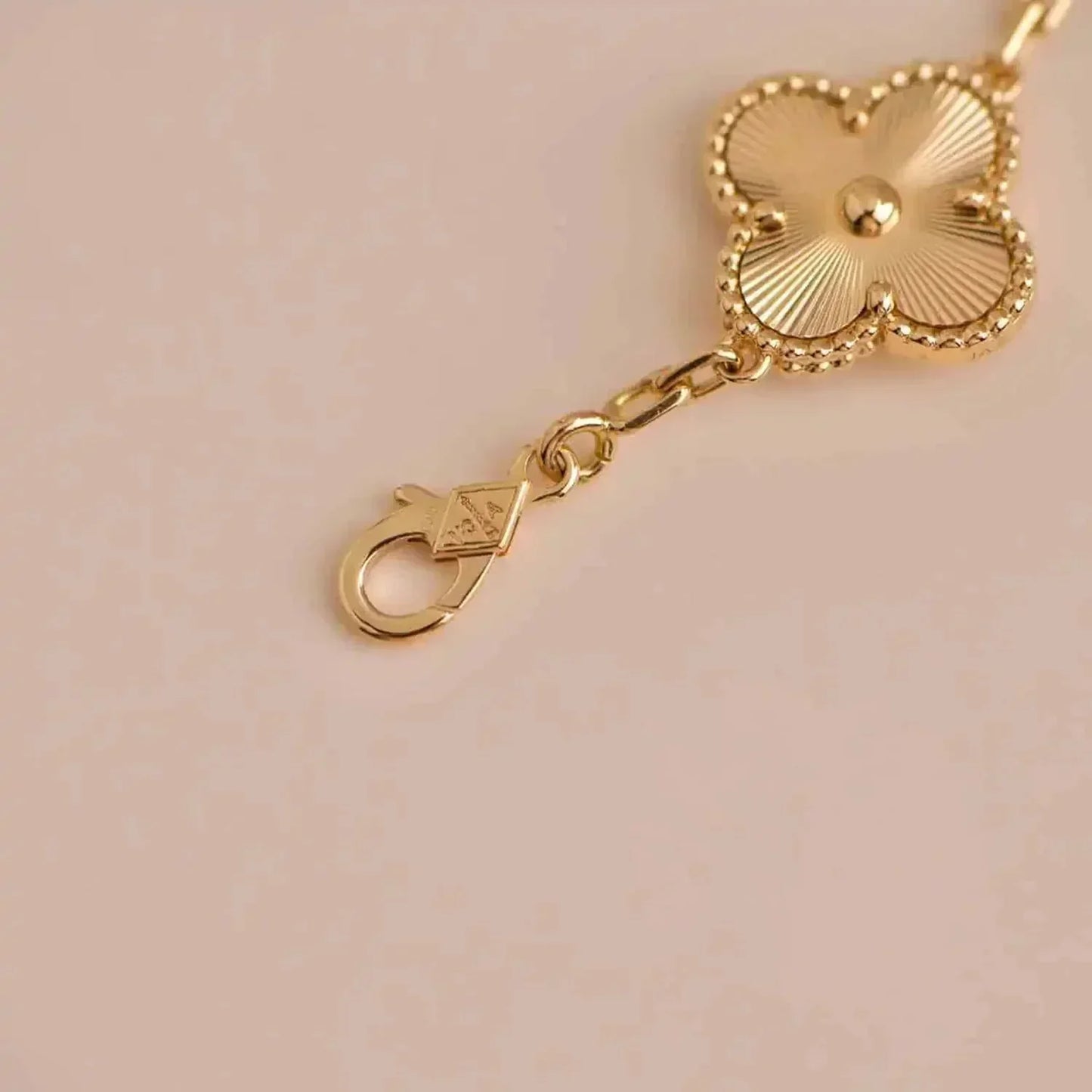 [BIJOUX]CLOVER 5 FLOWERS LASER BRACELET