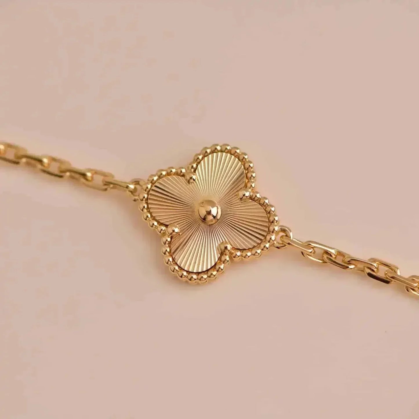 [BIJOUX]CLOVER 5 FLOWERS LASER BRACELET