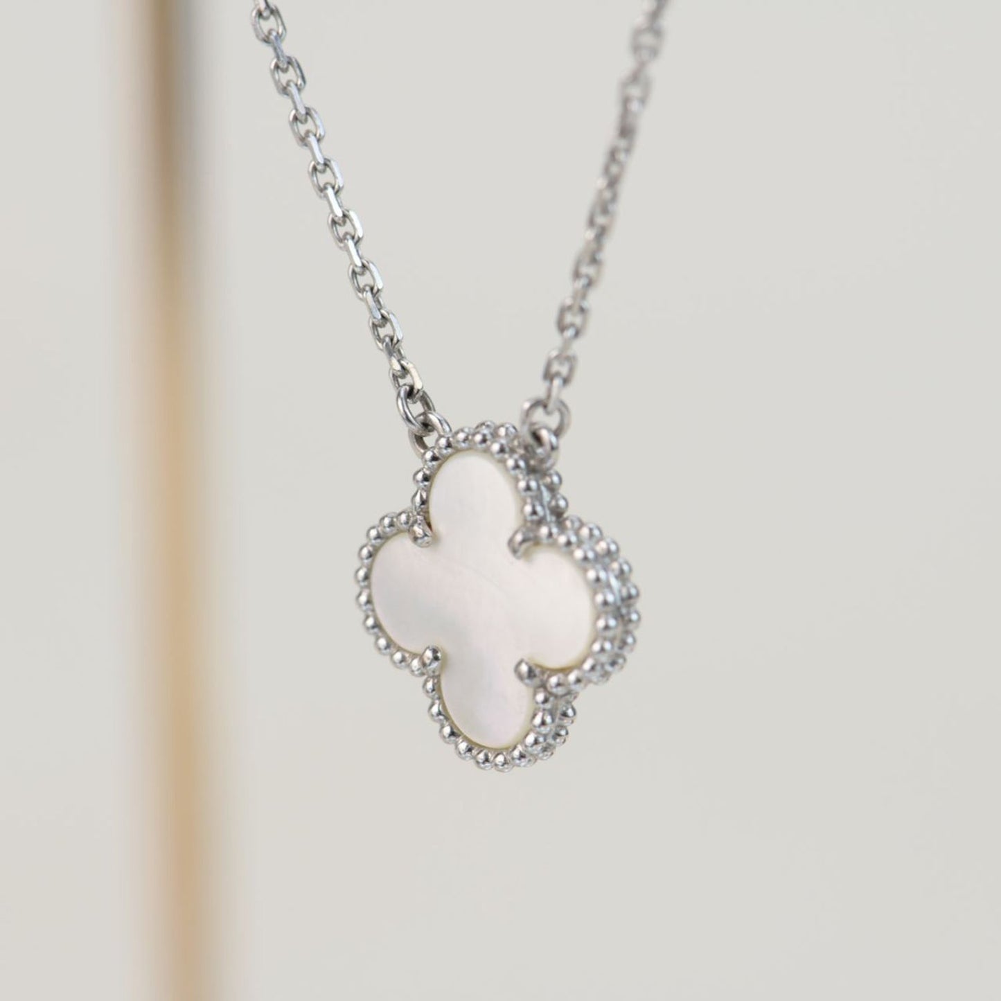 [BIJOUX]CLOVER  15MM WHITE MOTHER-OF-PEARL SILVER