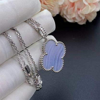 [BIJOUX]CLOVER SILVER CHALCEDONY BIG CLOVER NECKLACE