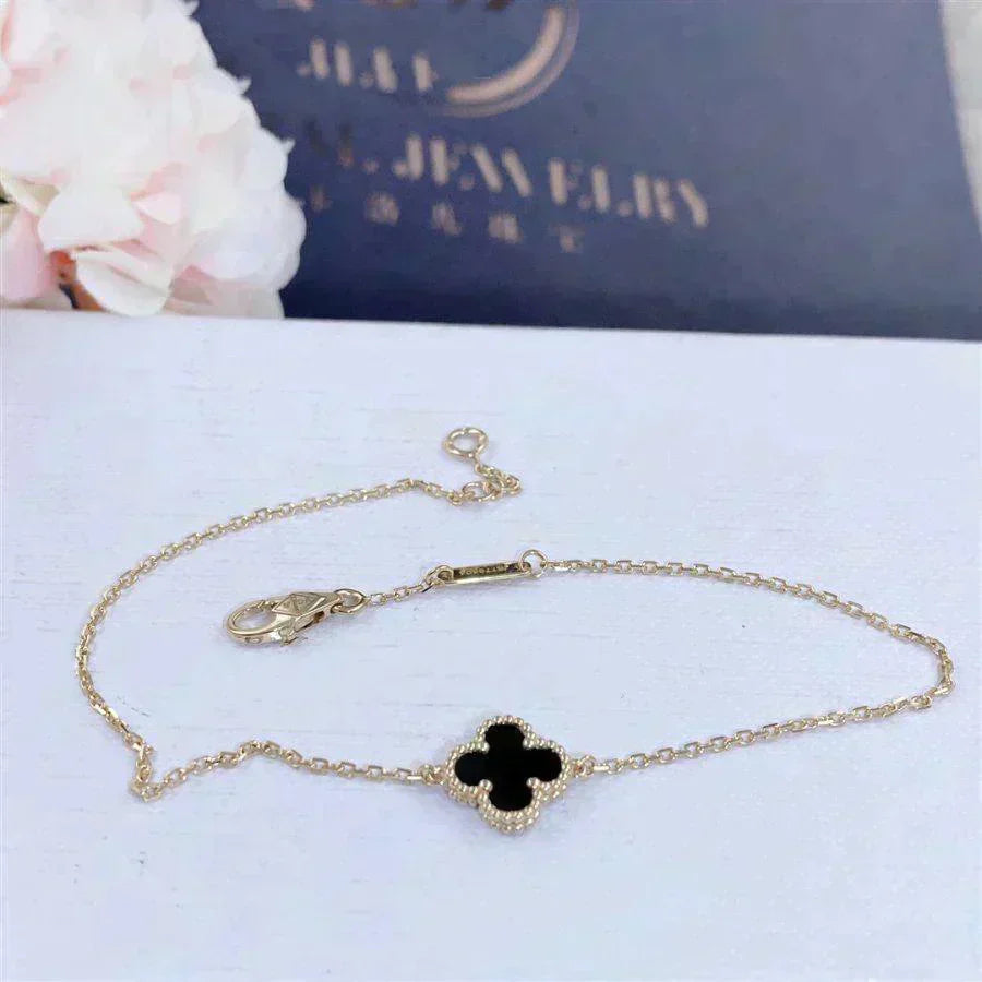 [BIJOUX]CLOVER ONYX SINGLE FLOWER BRACELET