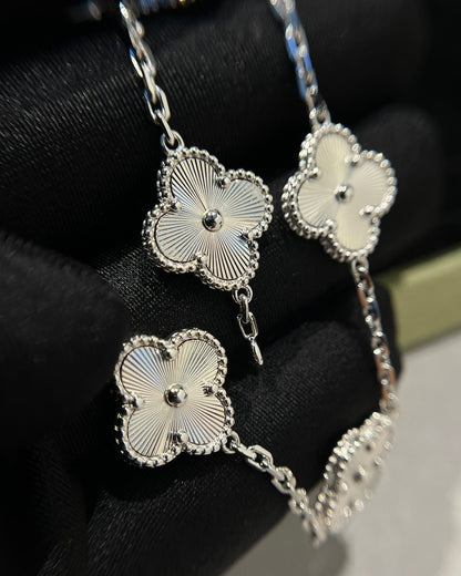 [BIJOUX]CLOVER SILVER 5 MOTIFS BRACELET